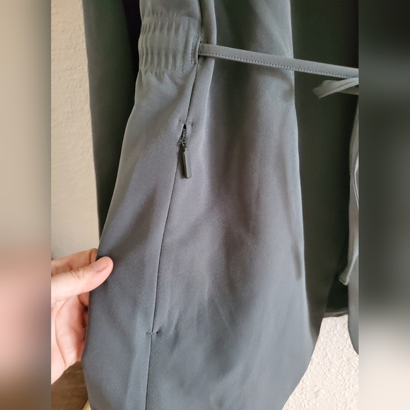 Athleta Endless Primatwill Blazer Jacket Women's  Military Green $179 NWOT - Picture 7 of 10